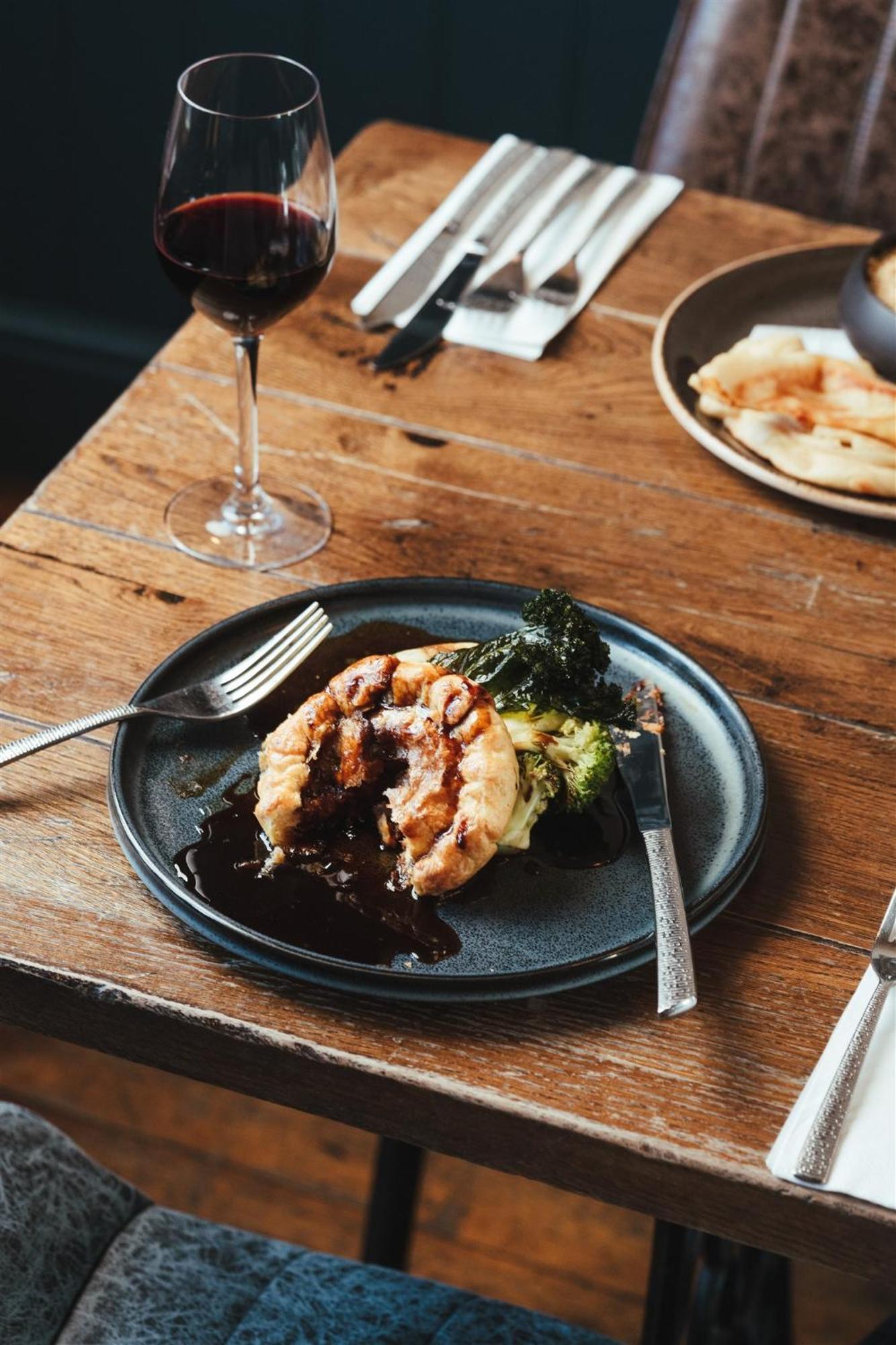 The White Hart Wadhurst エクステリア 写真