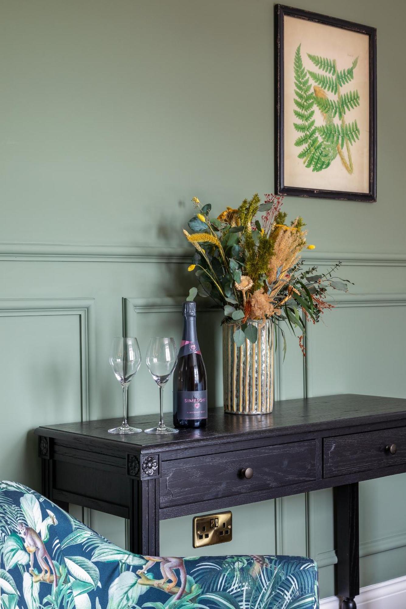 The White Hart Wadhurst エクステリア 写真